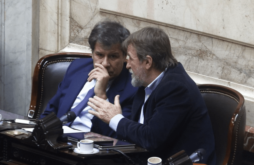 La UCR enfrenta su mayor crisis interna y podría quedar con el bloque más pequeño desde el retorno&nbsp;democrático