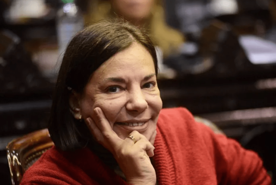 Cristina Kirchner despidió a Sandra Mendoza: “Gran compañera y militante del&nbsp;peronismo”